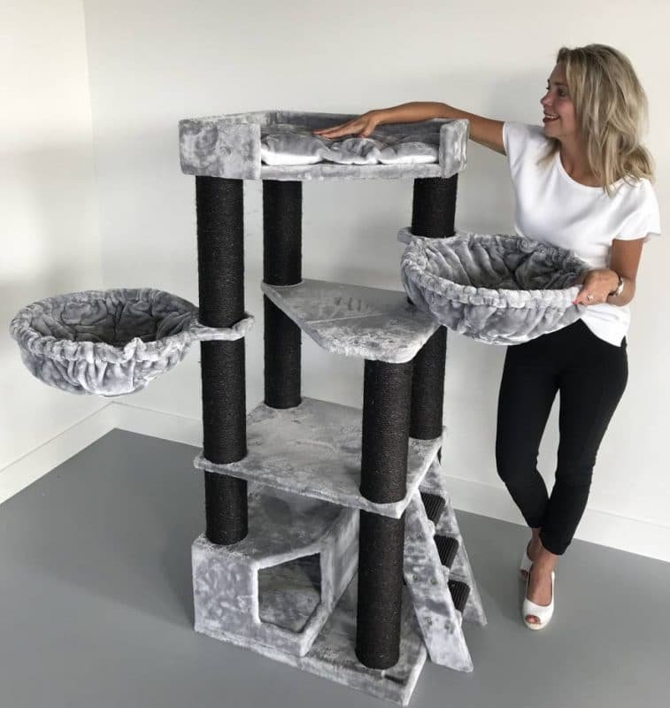 rhrquality-cat-tree-corner