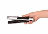 Show Tech Cordless hair straightener