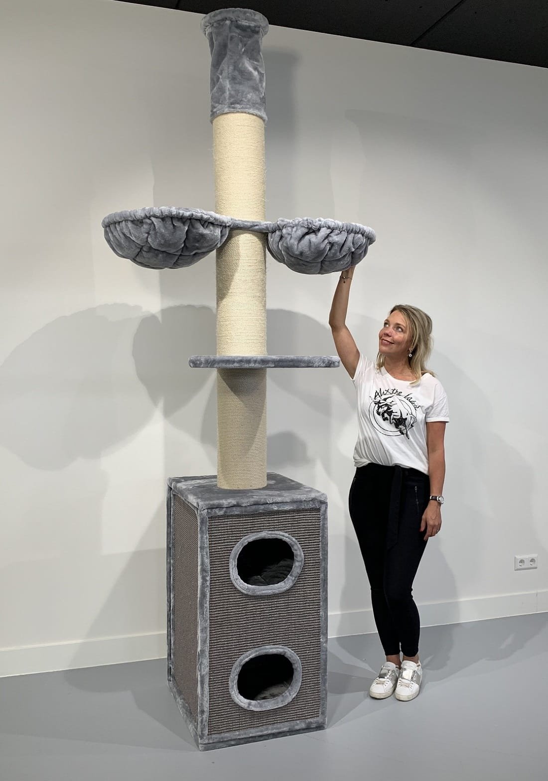 rhrquality cat tree