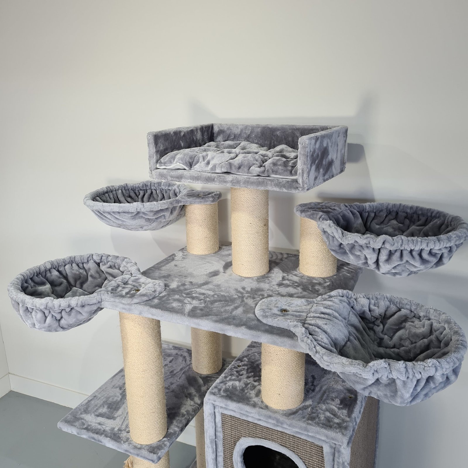 Tiragraffi RHR Quality Cat Paradise Plus light grey 6byaldino articoli per allevatori Tiragraffi RHR Quality Cat Paradise Plus light grey - immagine 6
