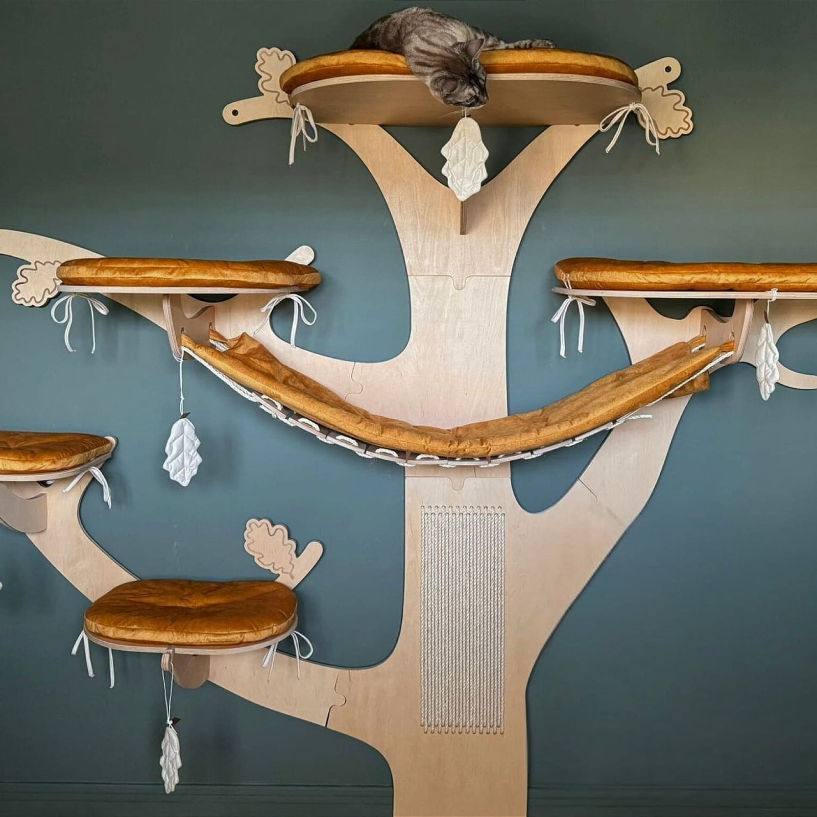 Tiragraffi a parete OAK